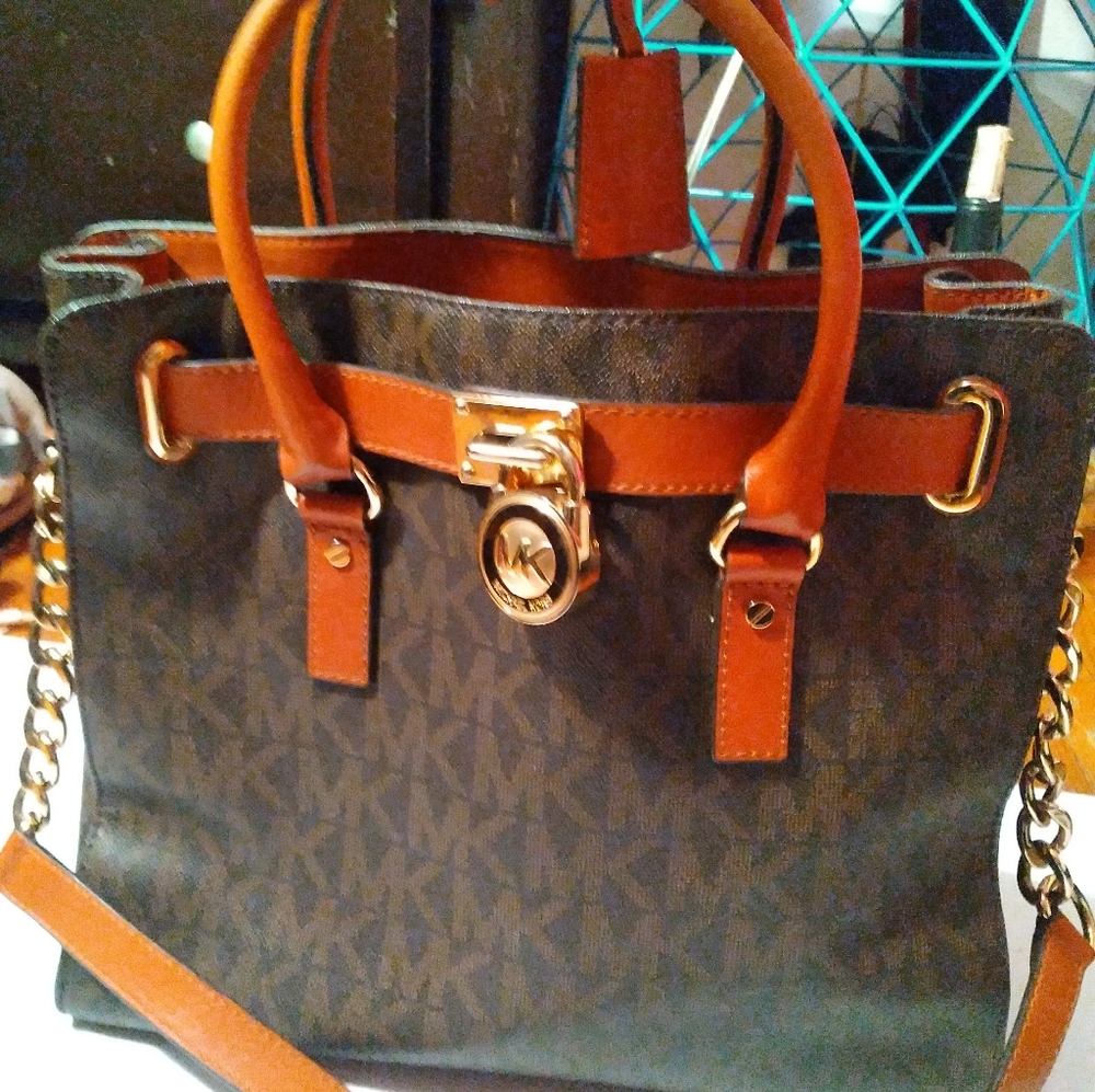 MICHAEL KORS BAG